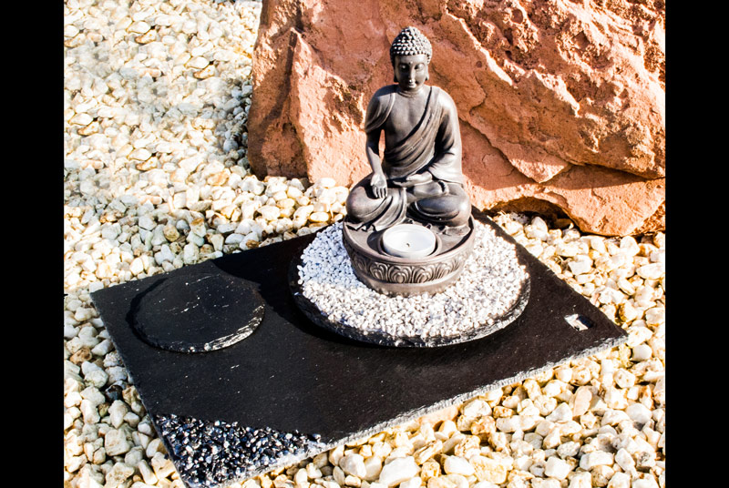 Buddha Teelichthalter & Räucherstäbchenhalter mit Unterleuchtung