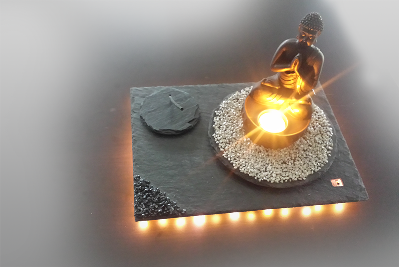 Buddha Teelichthalter mit Unterleuchtung